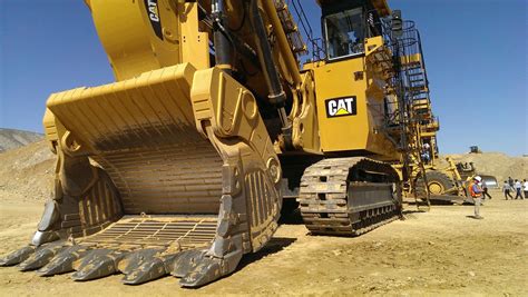 biggest cat excavator|largest caterpillar excavator world.